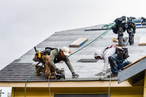 Professional Gutter Installation technician working in North Brunswick, NJ